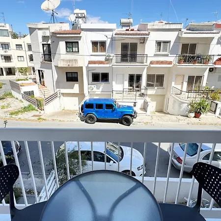 Luxury 2 Bedroom Center Апартаменти *